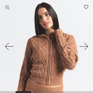 SKIMS NWT CABLE KNIT SHRUNKEN ZIP UP HOODIE Jacket